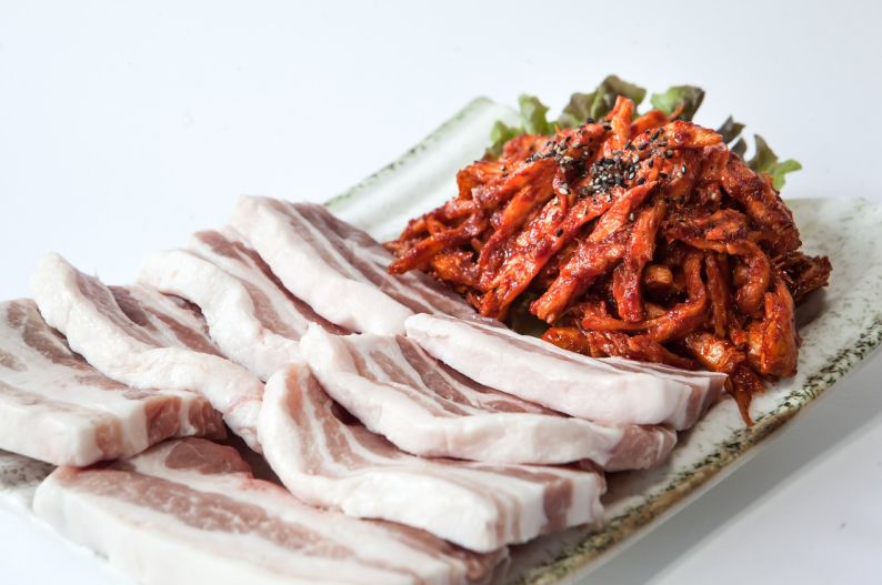 潮州腊猪嘴买回来怎么做账 潮州腊猪嘴烹饪指南：美食享受与家庭预算管理的双赢秘籍